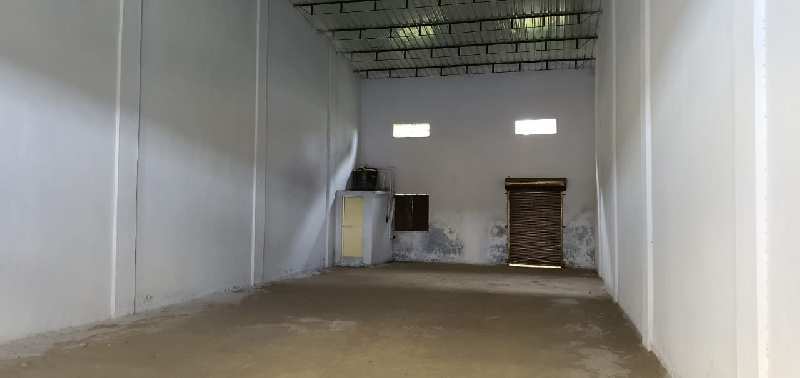Warehouse 700 Sq.ft. for Rent in Sonale,