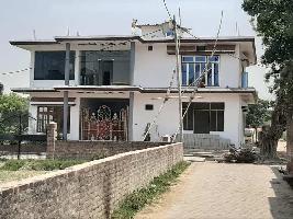  Guest House for Sale in Sarojini Nagar, Lucknow