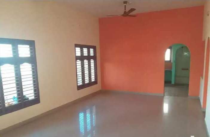 2 BHK House 4200 Sq.ft. for Rent in Bairidevarkoppa, Hubli