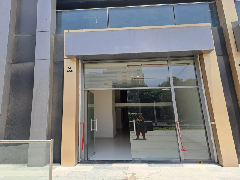  Showroom 1498 Sq.ft. for Rent in Camp, Pune