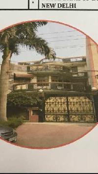 5 BHK House for Rent in Sector 61 Noida