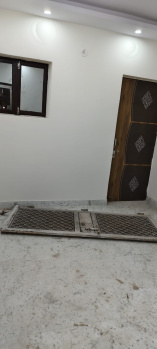 2 BHK Flat for Sale in Paschim Puri, Paschim Vihar, Delhi