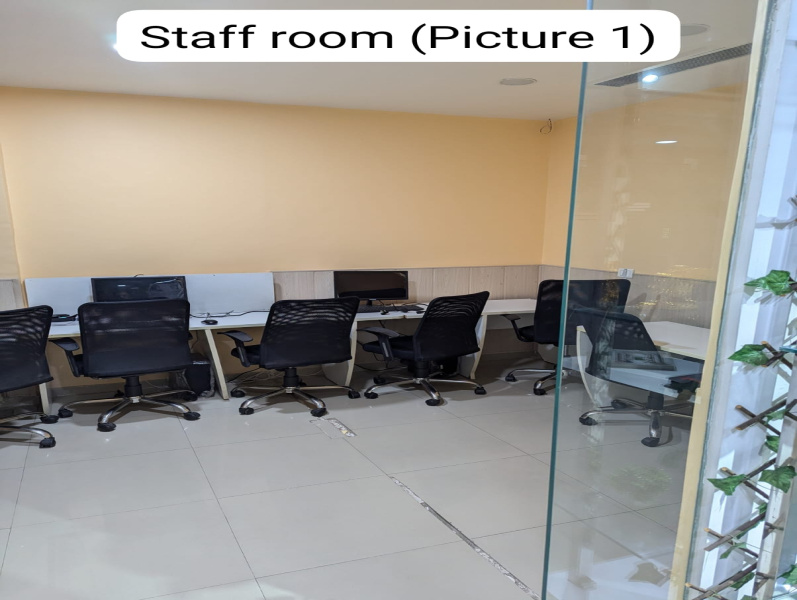  Office Space 1200 Sq.ft. for Rent in Jhandewalan Extension, Delhi