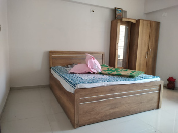 4 BHK Flat for Rent in Ajwa Road, Vadodara