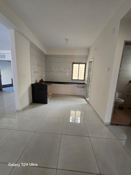 2 BHK Flat for Rent in New Karelibaug, Vadodara