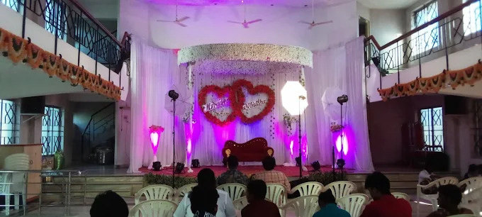  7000 Sq.ft. Business Center for Rent in Vilangudi, Madurai