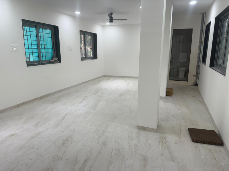  Commercial Shop 2900 Sq.ft. for Sale in Parvati, Pune