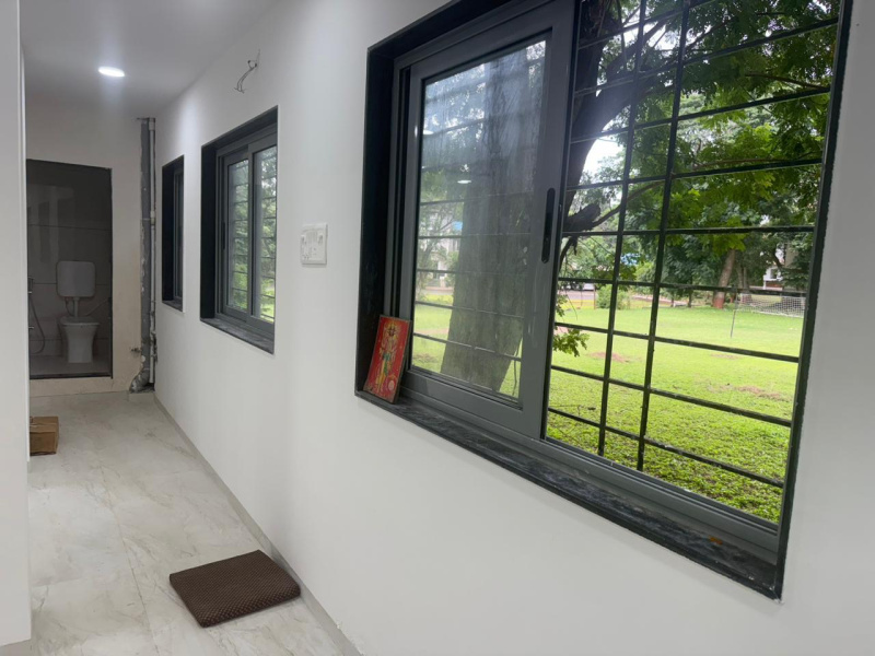  Commercial Shop 2900 Sq.ft. for Sale in Parvati, Pune