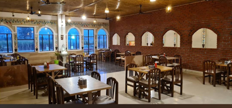  Hotels 4000 Sq.ft. for Rent in Sardhana Road, Meerut