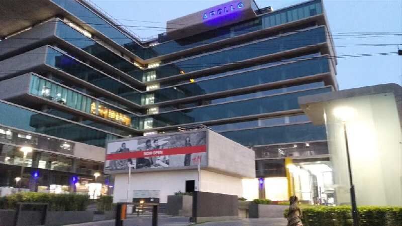  Commercial Shop 1700 Sq.ft. for Rent in Vijay Nagar, Indore