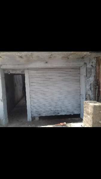  Commercial Shop 630 Sq.ft. for Rent in Surajpole, Udaipur