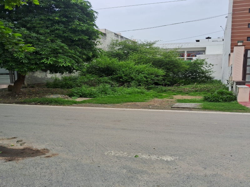  160 Sq. Yards Residential Plot for Sale in Sector 8 Faridabad