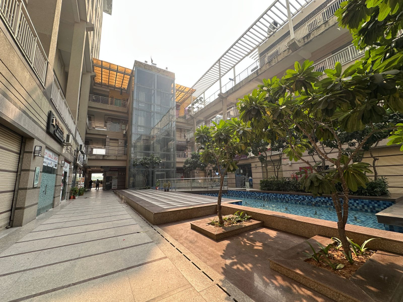  400 Sq.ft. Commercial Shop for Sale in Sector 81 Faridabad