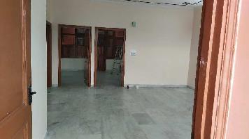 2 BHK House for Rent in Extension A, Model Town, Ludhiana