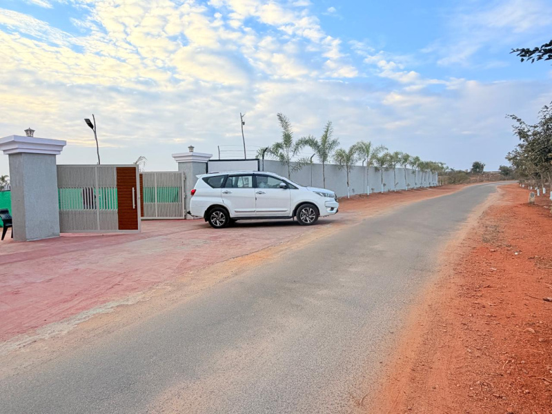  242 Sq. Yards Residential Plot for Sale in Shamirpet, Hyderabad