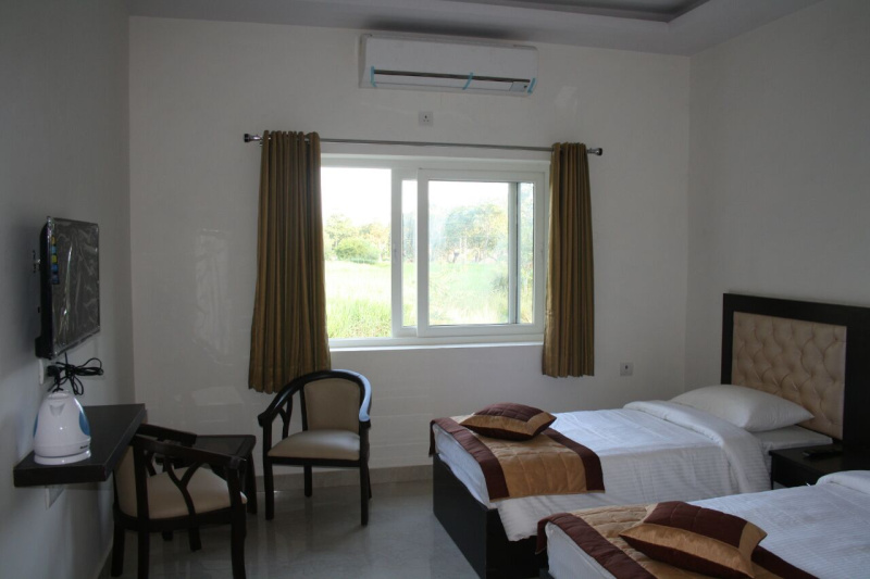  Hotels 16000 Sq.ft. for Rent in Ikauna, Shravasti