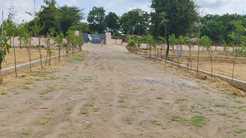 1 RK Farm House 5000 Sq. Yards for Sale in Kalwar Road, Jaipur