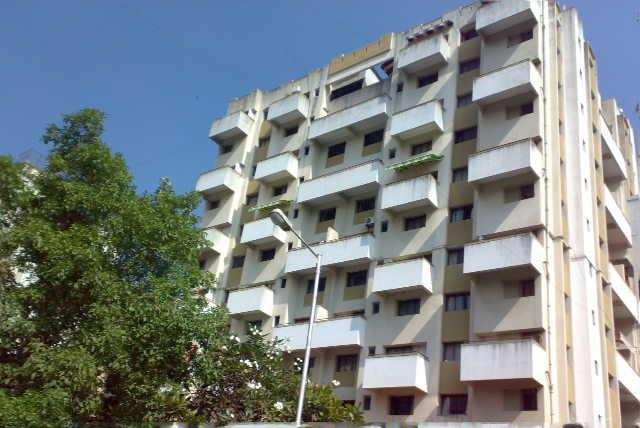 3 BHK Apartment 1600 Sq.ft. for Rent in Prabhat Road, Pune