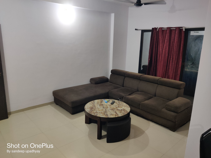 2 BHK 1000 Sq.ft. Apartment for Rent in Sunpharma Road, Vadodara