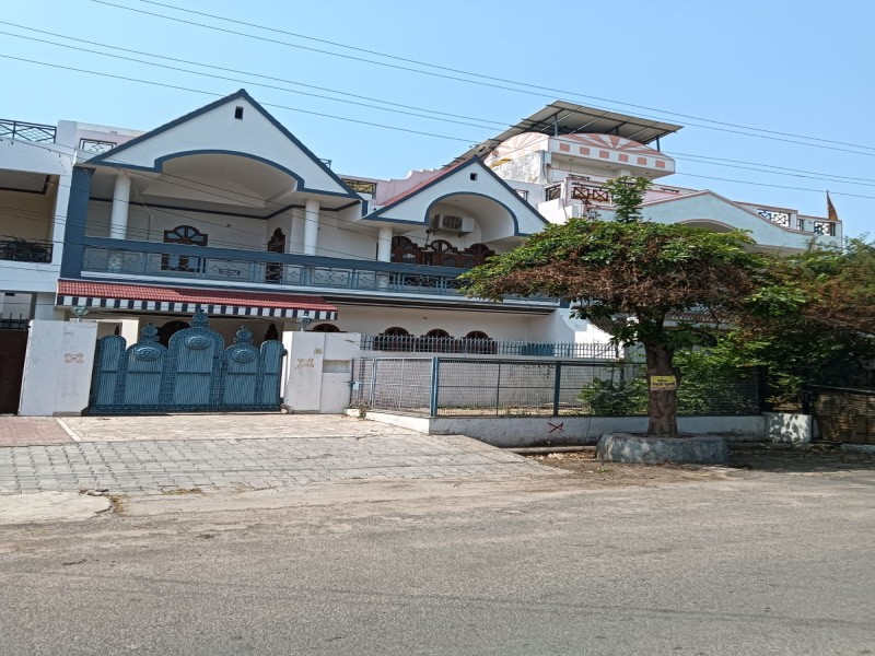 10 BHK House 200 Sq. Yards for Sale in Damodar Nagar, Kanpur