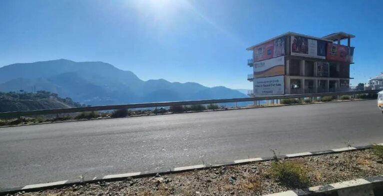 Commercial Land 4400 Sq.ft. for Sale in Kandaghat, Solan