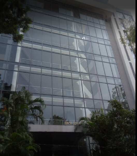  Office Space 612 Sq.ft. for Rent in Clover Park, Viman Nagar, Pune