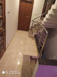 2 BHK House for Rent in Gomti Nagar Extension, Lucknow