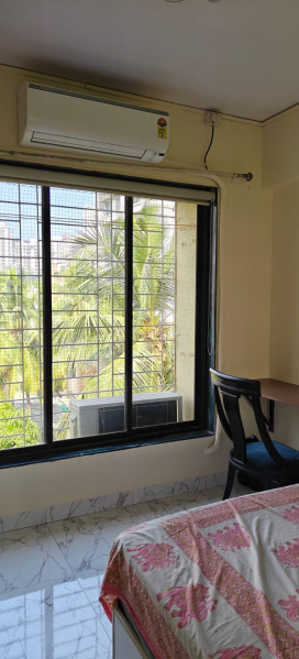 3 BHK 800 Sq.ft. Apartment for Rent in Goregaon Station, Goregaon East, Mumbai