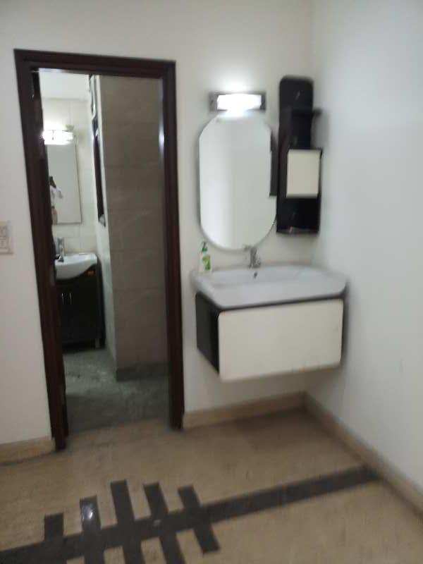 3 BHK Builder Floor 125 Sq. Yards for Rent in Guru Angad Nagar,