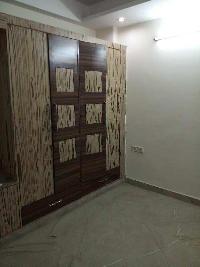 1 RK Builder Floor for Rent in Guru Angad Nagar, Laxmi Nagar, Delhi