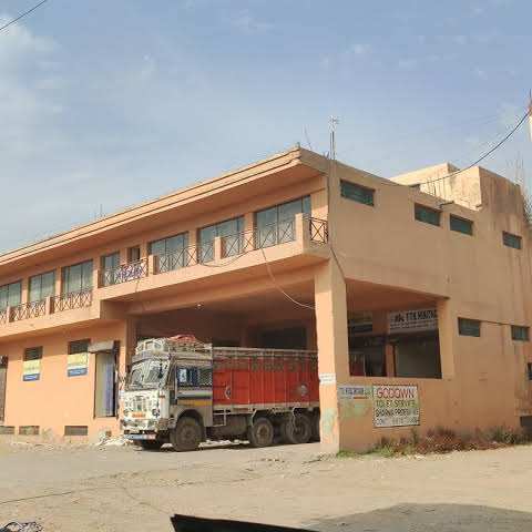 Warehouse 12000 Sq.ft. for Rent in Godown Area, Zirakpur