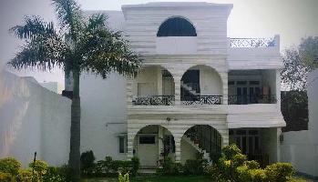 4 BHK House for Sale in Rajaji Puram, Lucknow
