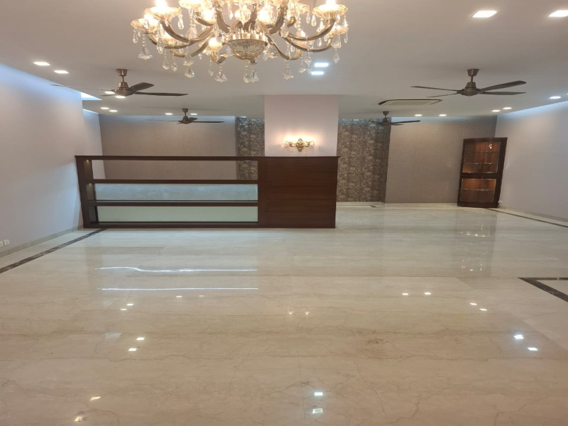 6 BHK Apartment 5000 Sq.ft. for Rent in Block A, Gulmohar Park, Delhi