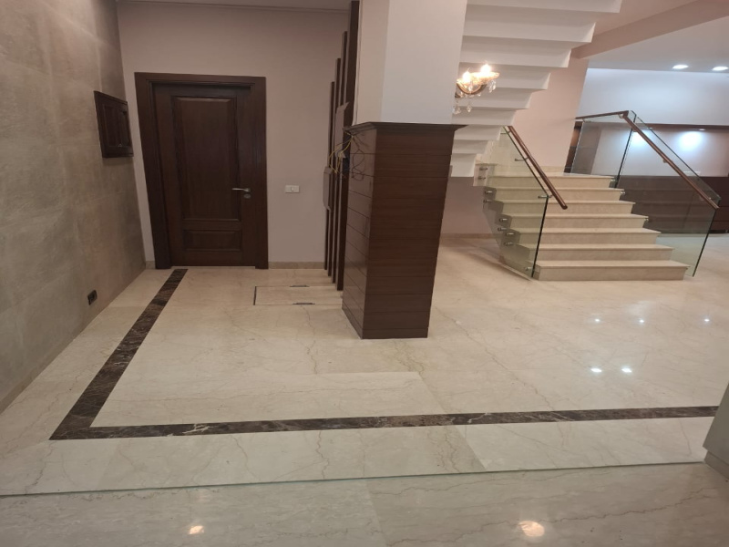 6 BHK Apartment 5000 Sq.ft. for Rent in Block A, Gulmohar Park, Delhi