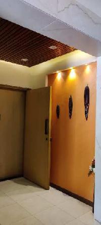 2 BHK Flat for Sale in Andheri West, Mumbai