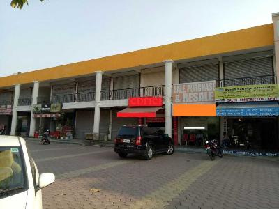  300 Sq.ft. Commercial Shop for Rent in Omaxe City, Indore
