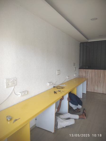  Commercial Shop 450 Sq.ft. for Sale in Omaxe City, Indore