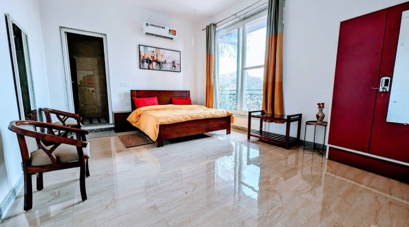 2 BHK 43560 Sq.ft. Farm House for Rent in Sohna Palwal Road, Gurgaon