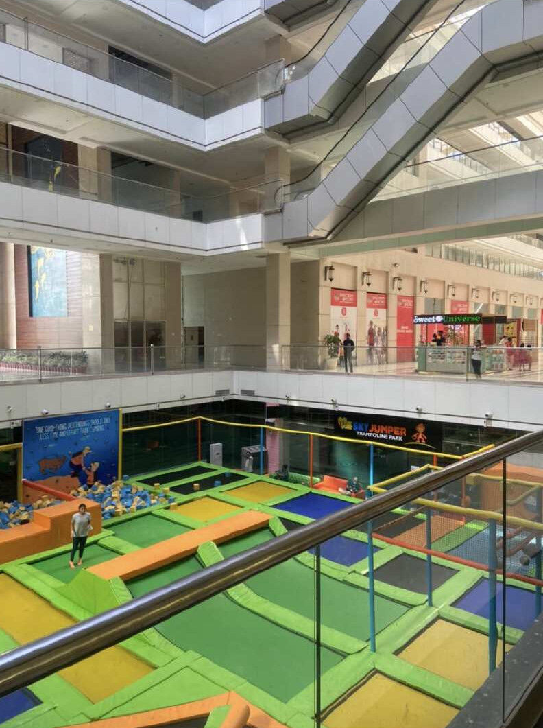  Commercial Shop 2500 Sq.ft. for Rent in Sector 75 Noida