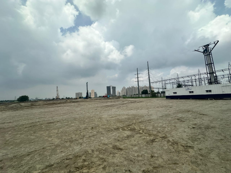 3 BHK Apartment 1600 Sq.ft. for Sale in Yamuna Expressway, Greater Noida