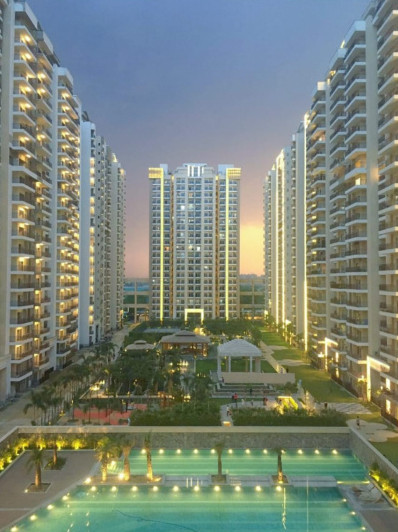 4.5 BHK Apartment 3760 Sq.ft. for Sale in Techzone 4, Greater Noida