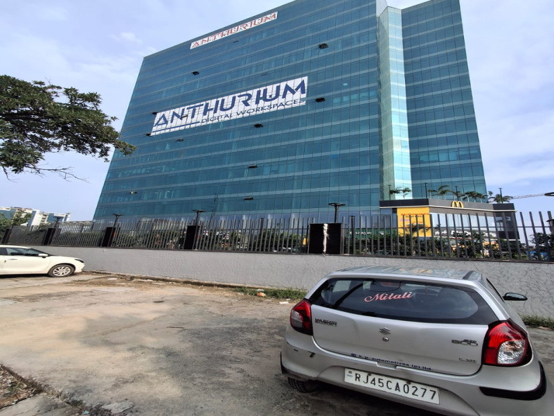  Office Space 2000 Sq.ft. for Rent in Sector 73 Noida
