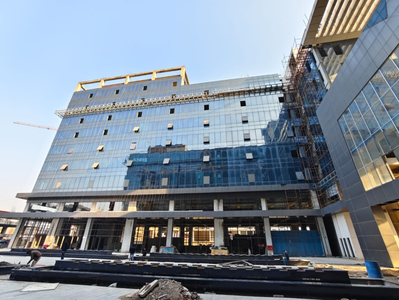  400 Sq.ft. Commercial Shop for Sale in Sector 140, Noida, 