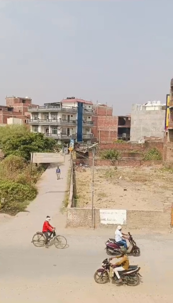  Commercial Land 2265 Sq.ft. for Sale in Samne Ghat, Varanasi