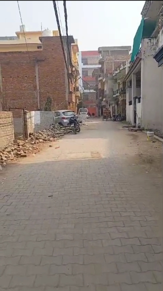  Commercial Land 1500 Sq.ft. for Sale in Naria, Varanasi