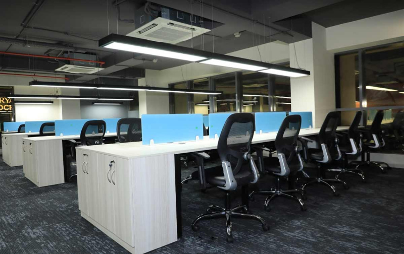  Office Space 5500 Sq.ft. for Rent in Wakdewadi, Pune