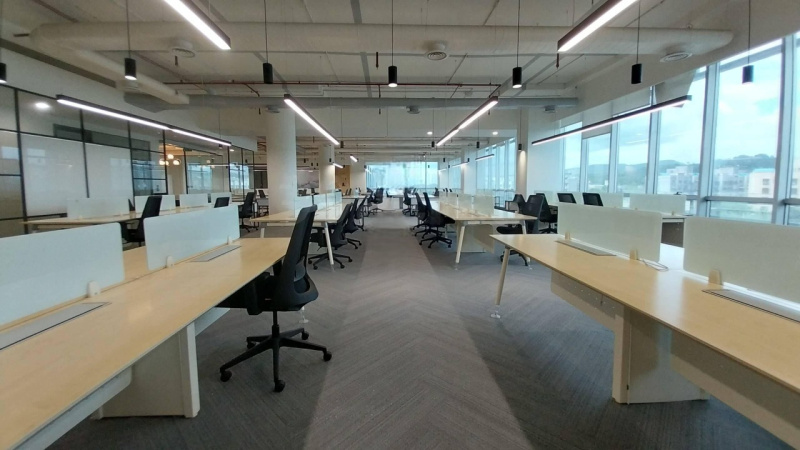  Office Space 9500 Sq.ft. for Rent in Viman Nagar, Pune