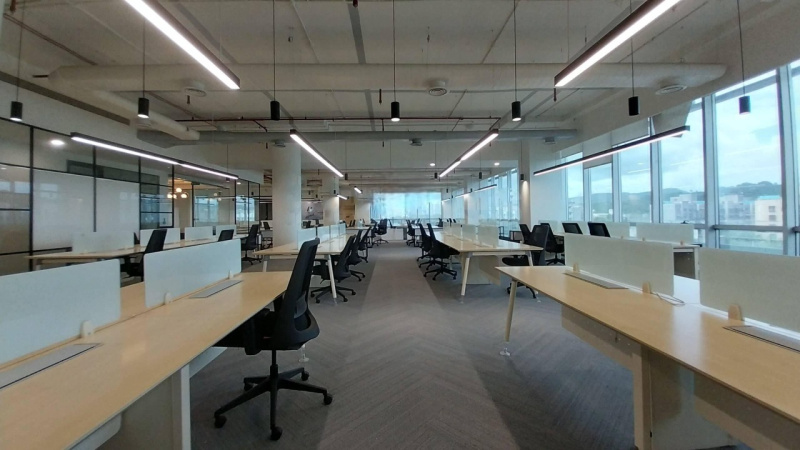  Office Space 9500 Sq.ft. for Rent in Viman Nagar, Pune