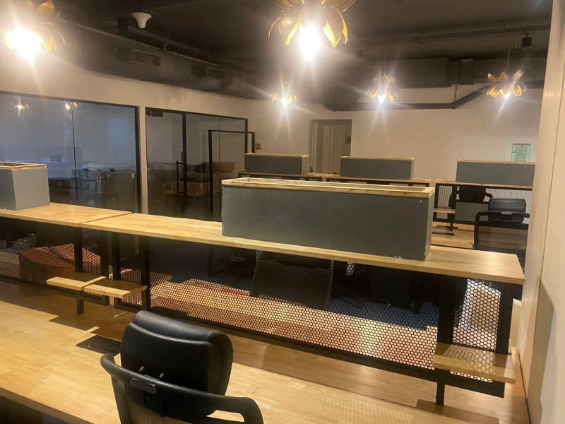  Office Space 3500 Sq.ft. for Rent in Senapati Bapat Road, Pune