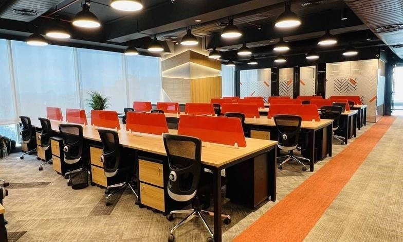  Office Space 6500 Sq.ft. for Rent in Kharadi, Pune